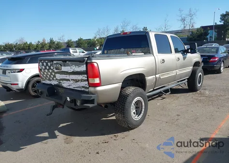 2006 Chevrolet Silverado 1500 Lt3 z USA, uszkodzony, nr VIN 2GCEC13T561216271